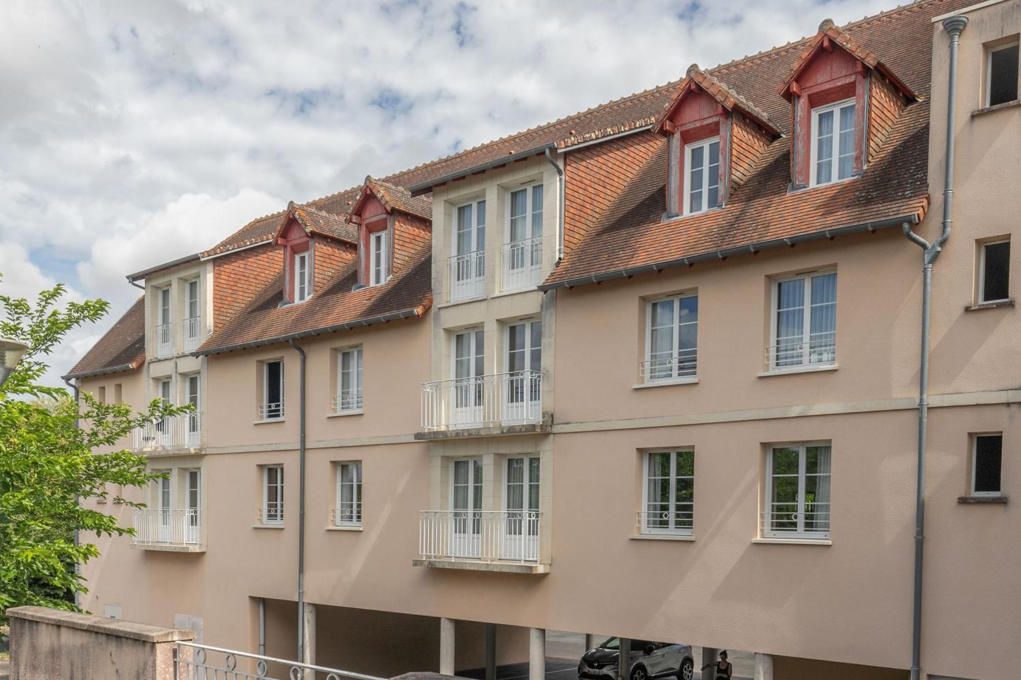 Grand Studio Le Bleu Posay La Roche-Posay Exterior photo