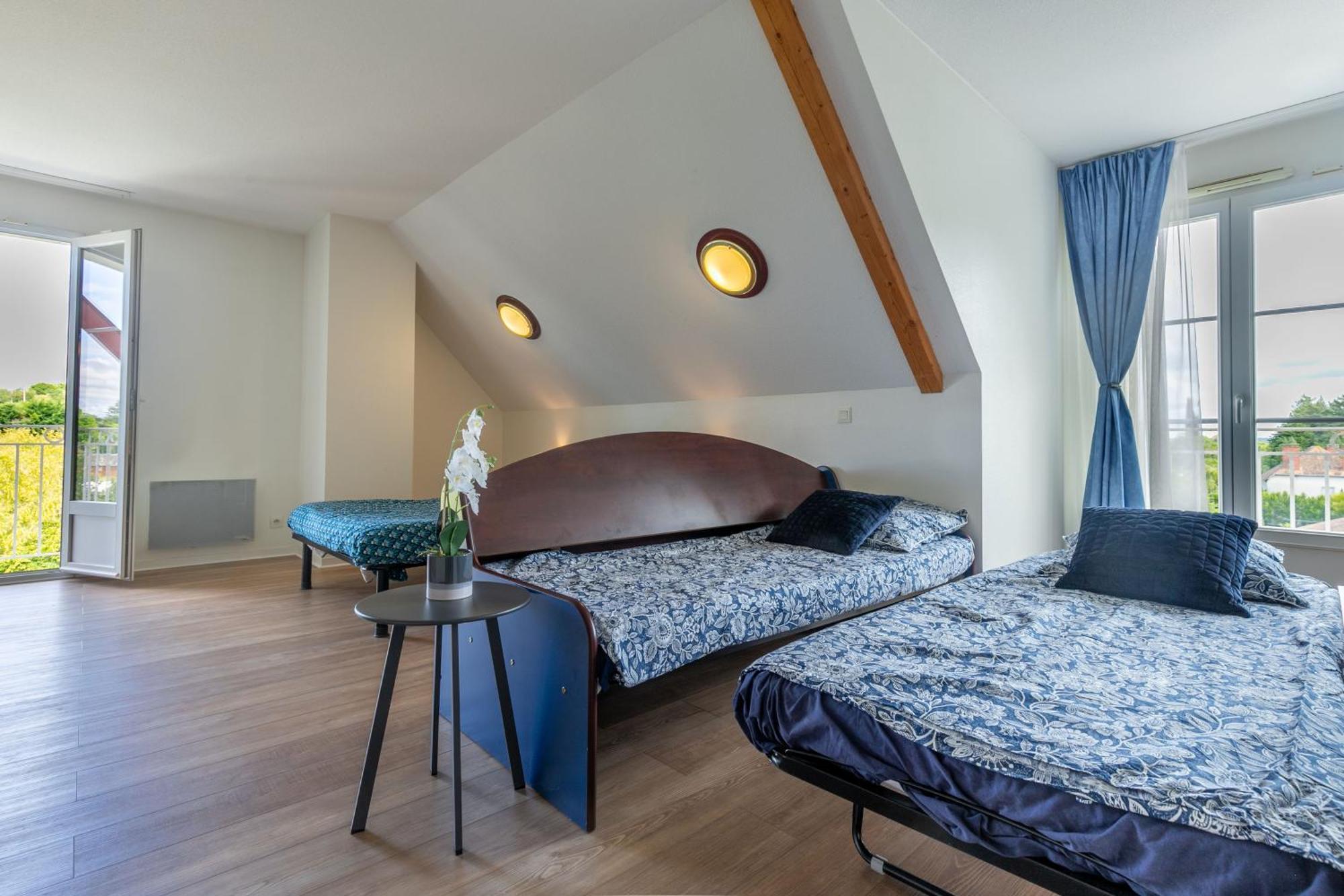 Grand Studio Le Bleu Posay La Roche-Posay Exterior photo